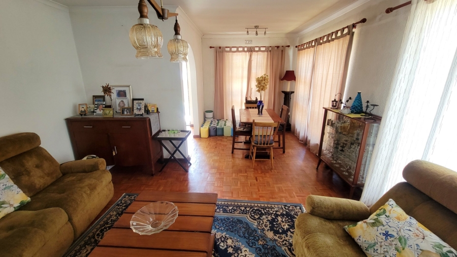 3 Bedroom Property for Sale in Glenhaven Western Cape